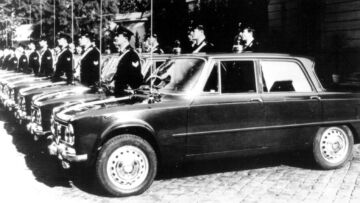 alfa-romeo-giulia-60-anni_06 alfa-romeo-giulia-60-anni_06