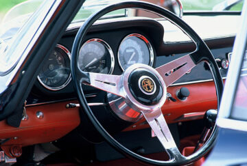 alfa-romeo-giulia-60-anni_08 alfa-romeo-giulia-60-anni_08