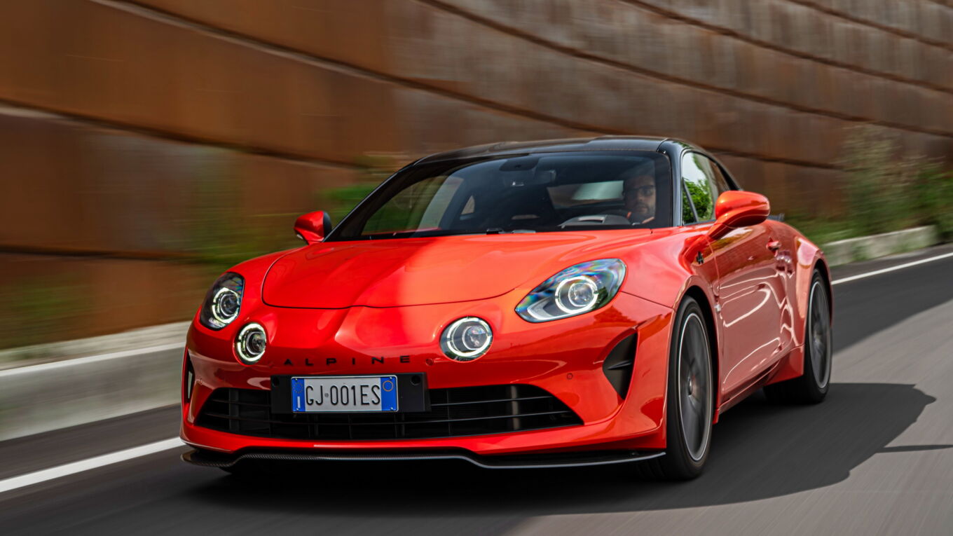 Alpine A110 S: sì, sa come farti divertire Alpine A110 S: sì, sa come farti divertire