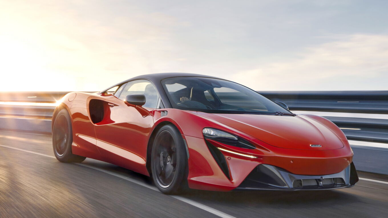 McLaren Artura e le rivali: come stanno cambiando le supercar? McLaren Artura e le rivali: come stanno cambiando le supercar?