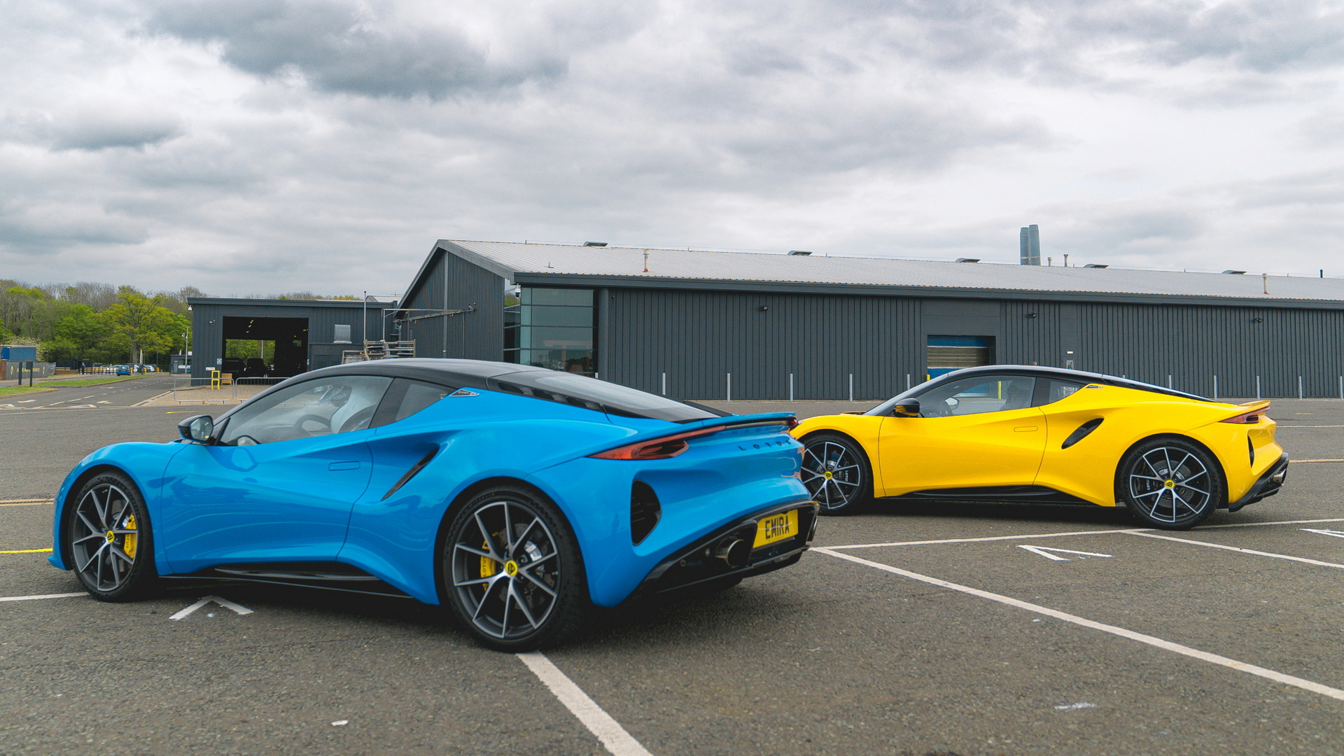 lotus-emira_4 lotus-emira_4