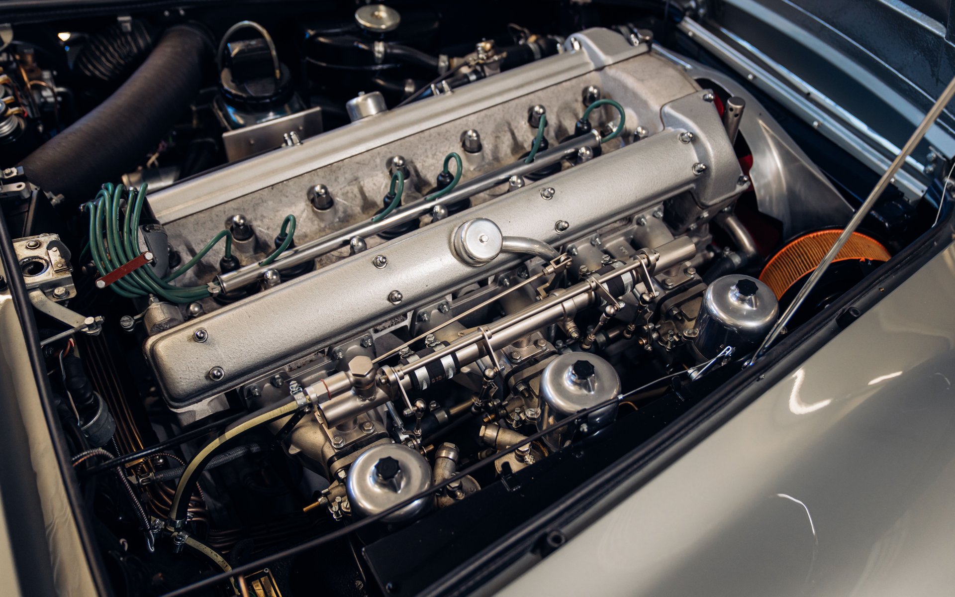 1964-aston-martin-db5 (3)