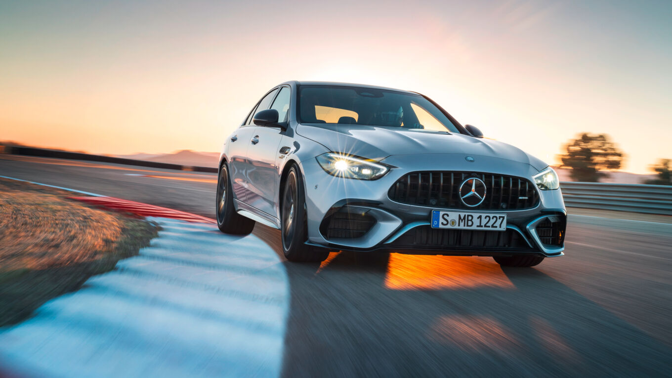 Mercedes-AMG C 63 S E Performance: downsizing miracoloso Mercedes-AMG C 63 S E Performance: downsizing miracoloso