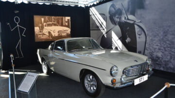 Volvo P1800 Simon Templar