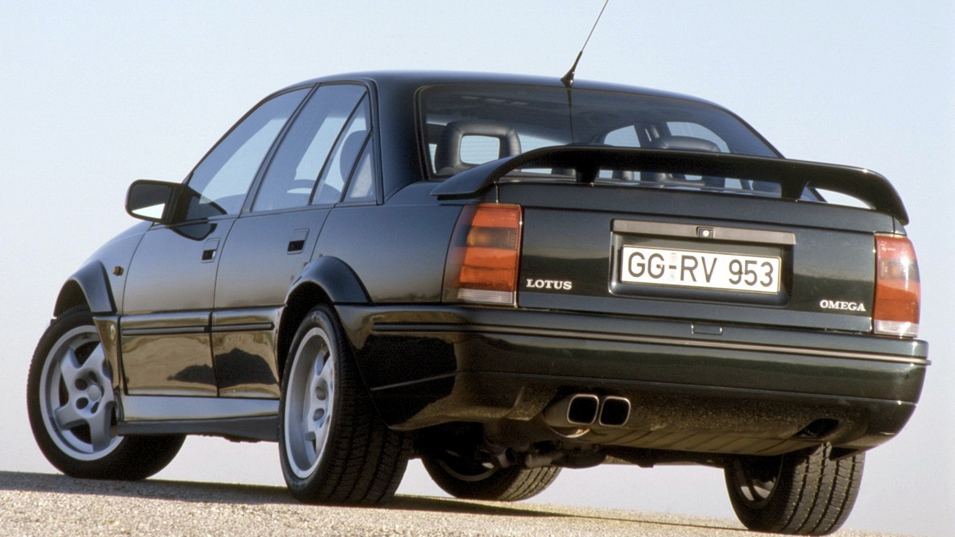 opel-lotus_omega_2 opel-lotus_omega_2