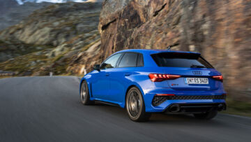 La RS3? Forse ora bisognerebbe chiamarla “RS300″…