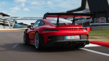 La nuova GT3 RS manda tutto il resto in archivio