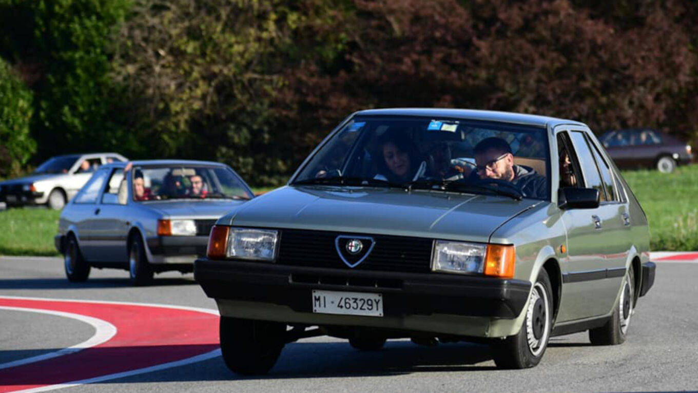 Sì, c’è stato un raduno Arna al Museo Alfa… Sì, c’è stato un raduno Arna al Museo Alfa…