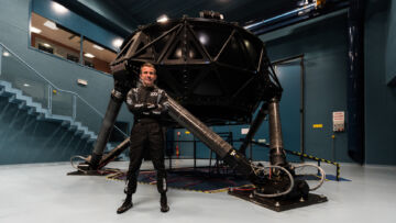 Andrea Levy e simulatore Dallara Andrea Levy e simulatore Dallara