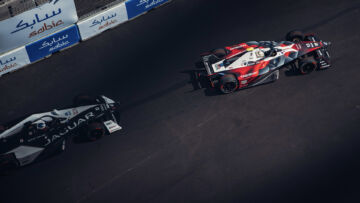 Formula E Jaguar i-Type 6 e Porsche 99X