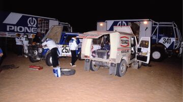 Mercedes-Classe-G-280-GE-Dakar-1983-Jacky-Ickx-4 Mercedes-Classe-G-280-GE-Dakar-1983-Jacky-Ickx-4