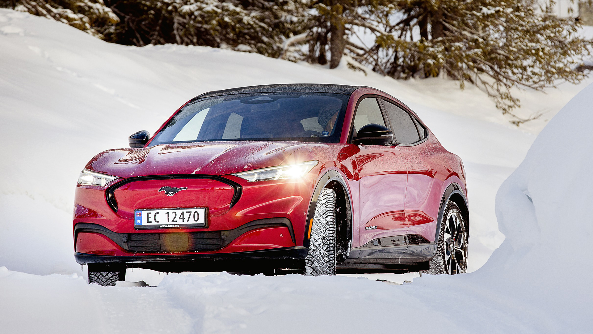 Mit dem Mustang Mach-E durch den Winter: Tipps für das Laden un