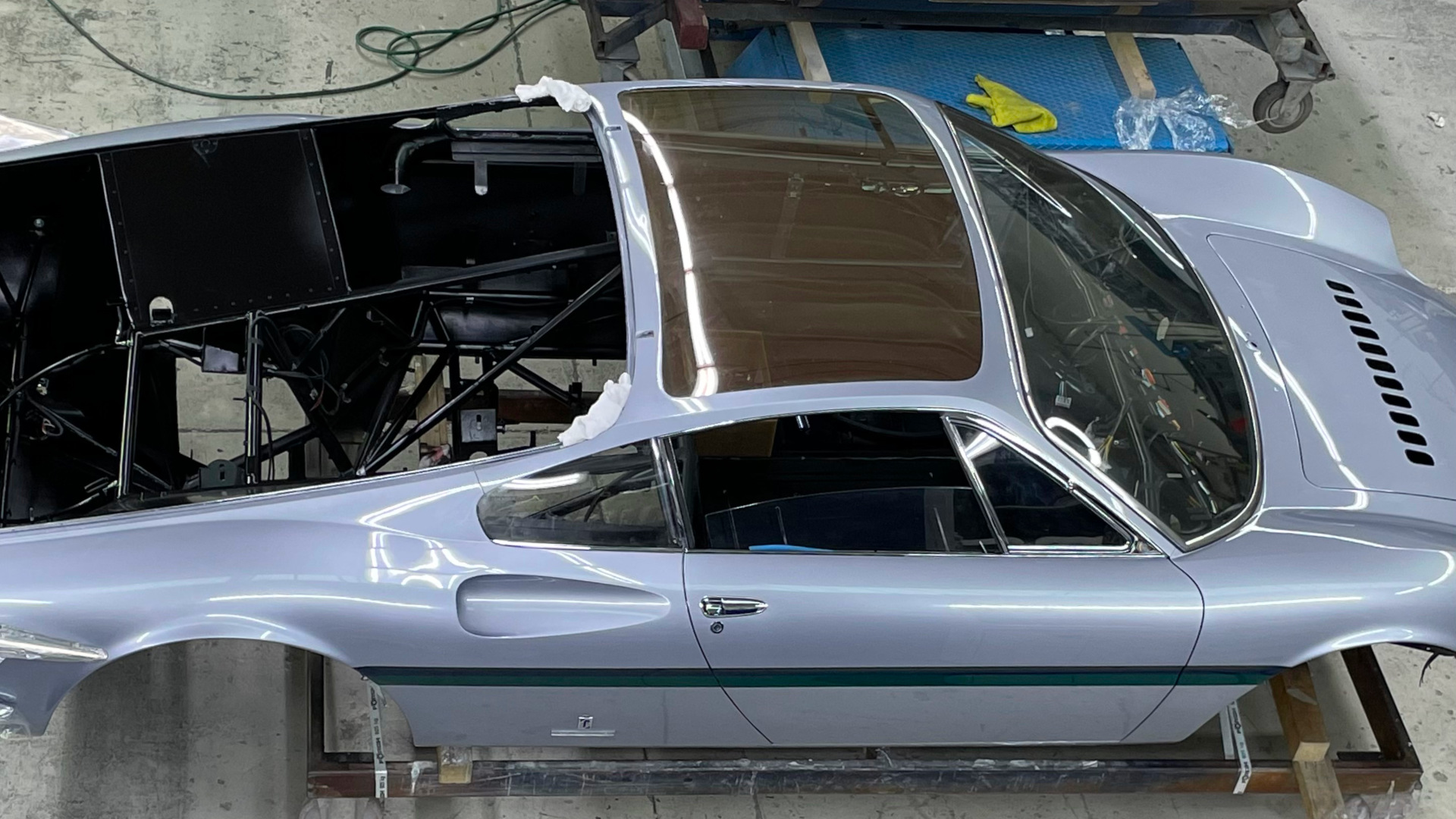 Verniciatura Ferrari 365 P Berlinetta Speciale