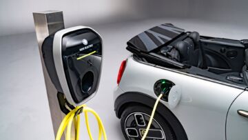 La Mini si “scopre” elettrica