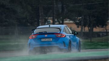 Civic Type R: test bagnato, test fortunato?