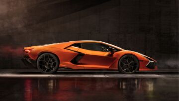 Lamborghini Revuelto