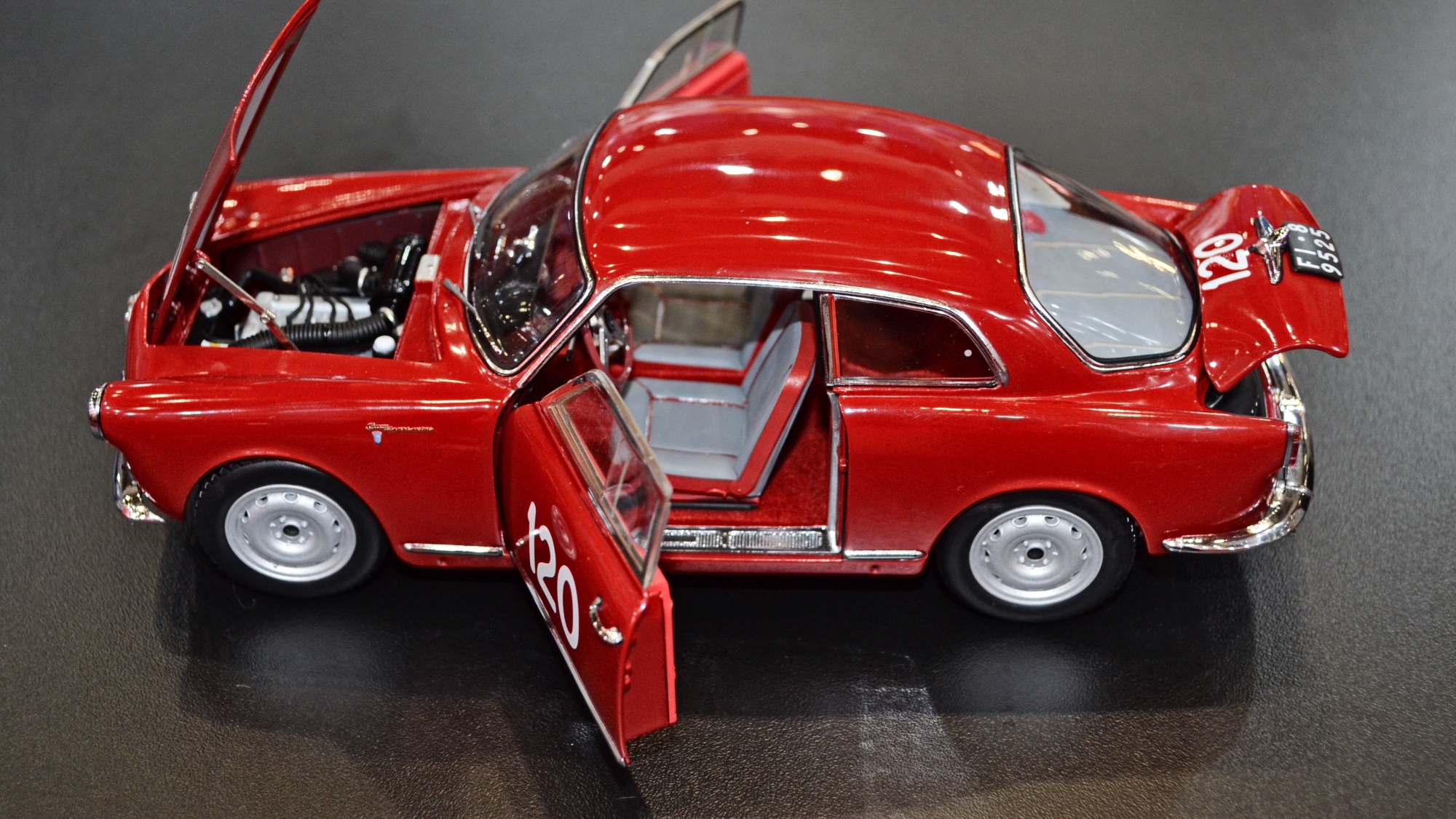 modellini-auto-italiane-salone-norimberga-2023-28 modellini-auto-italiane-salone-norimberga-2023-28