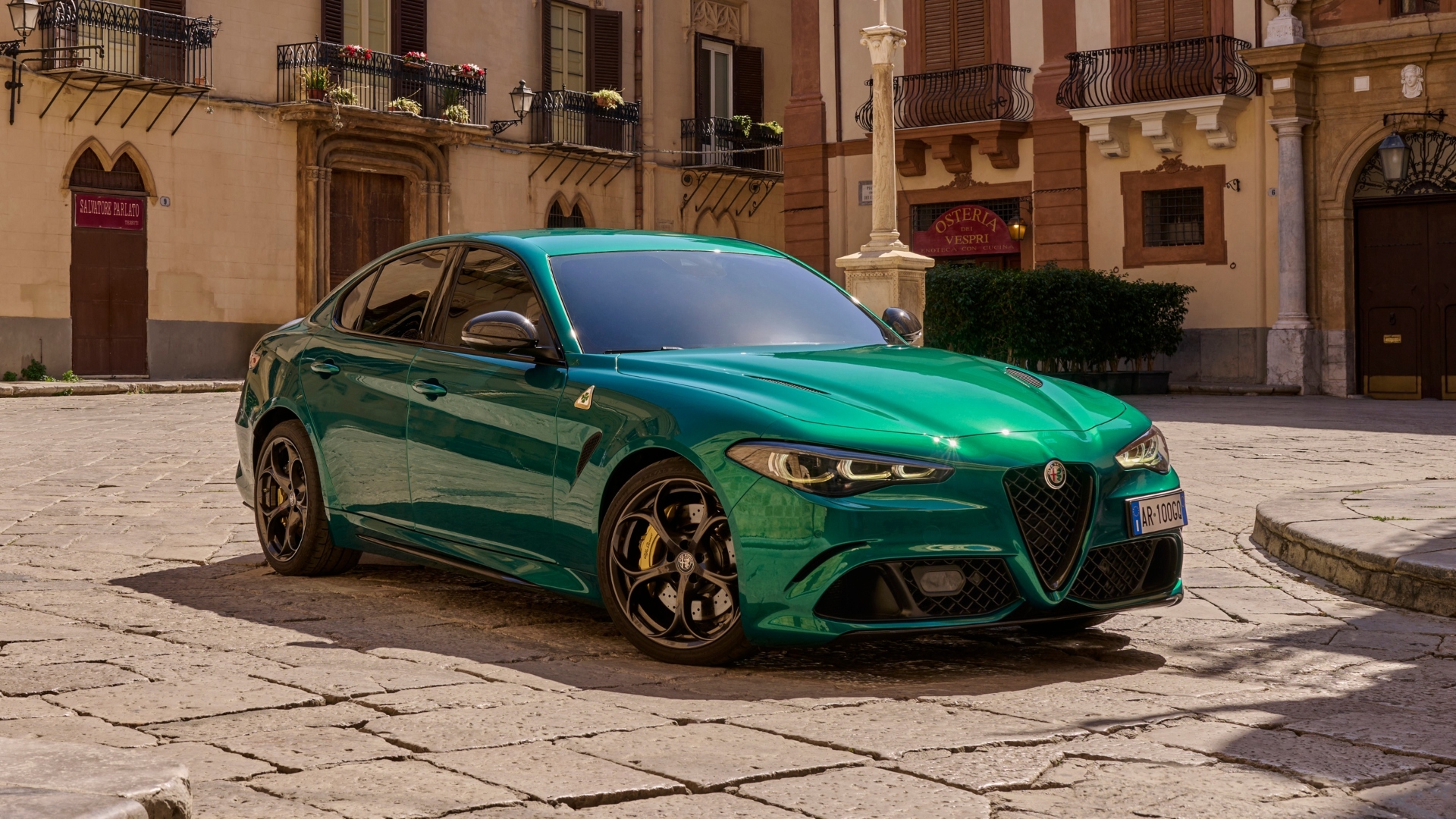 Alfa Romeo Giulia Quadrifoglio 100° Anniversario