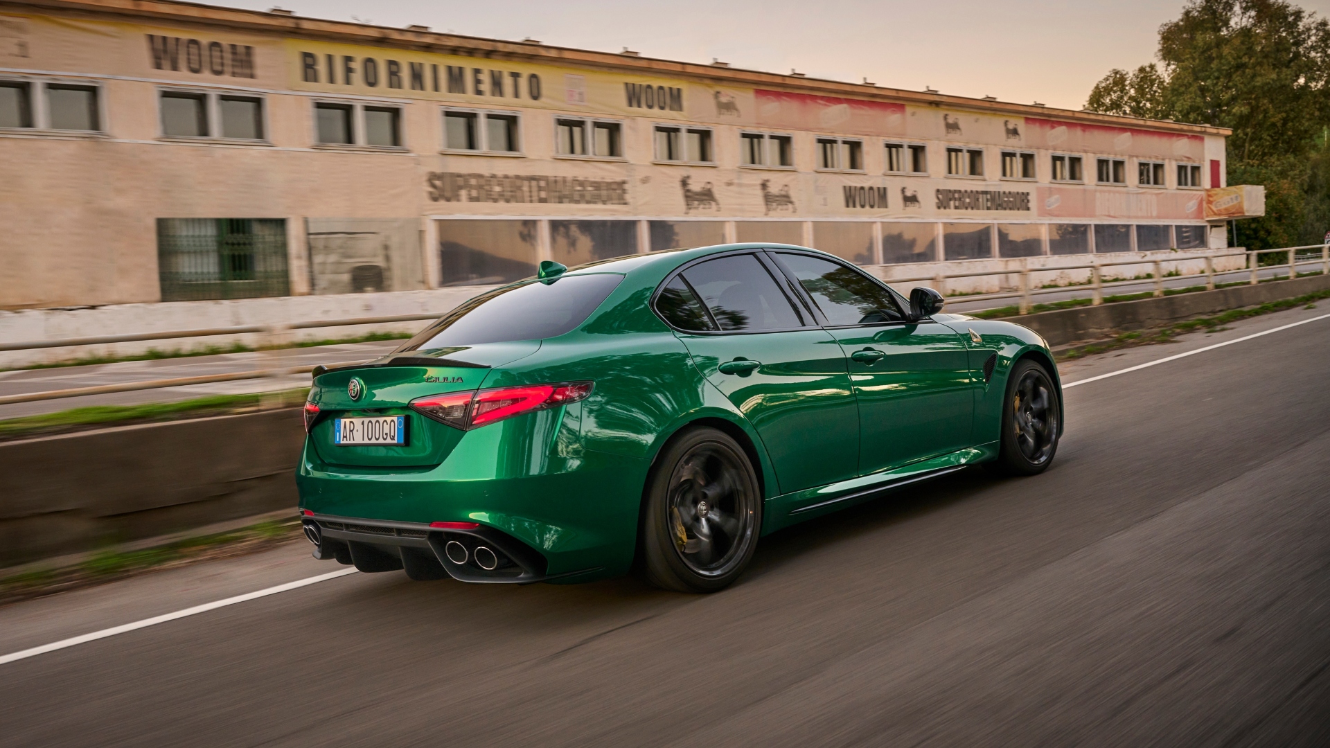 Alfa Romeo Giulia Quadrifoglio 100° Anniversario