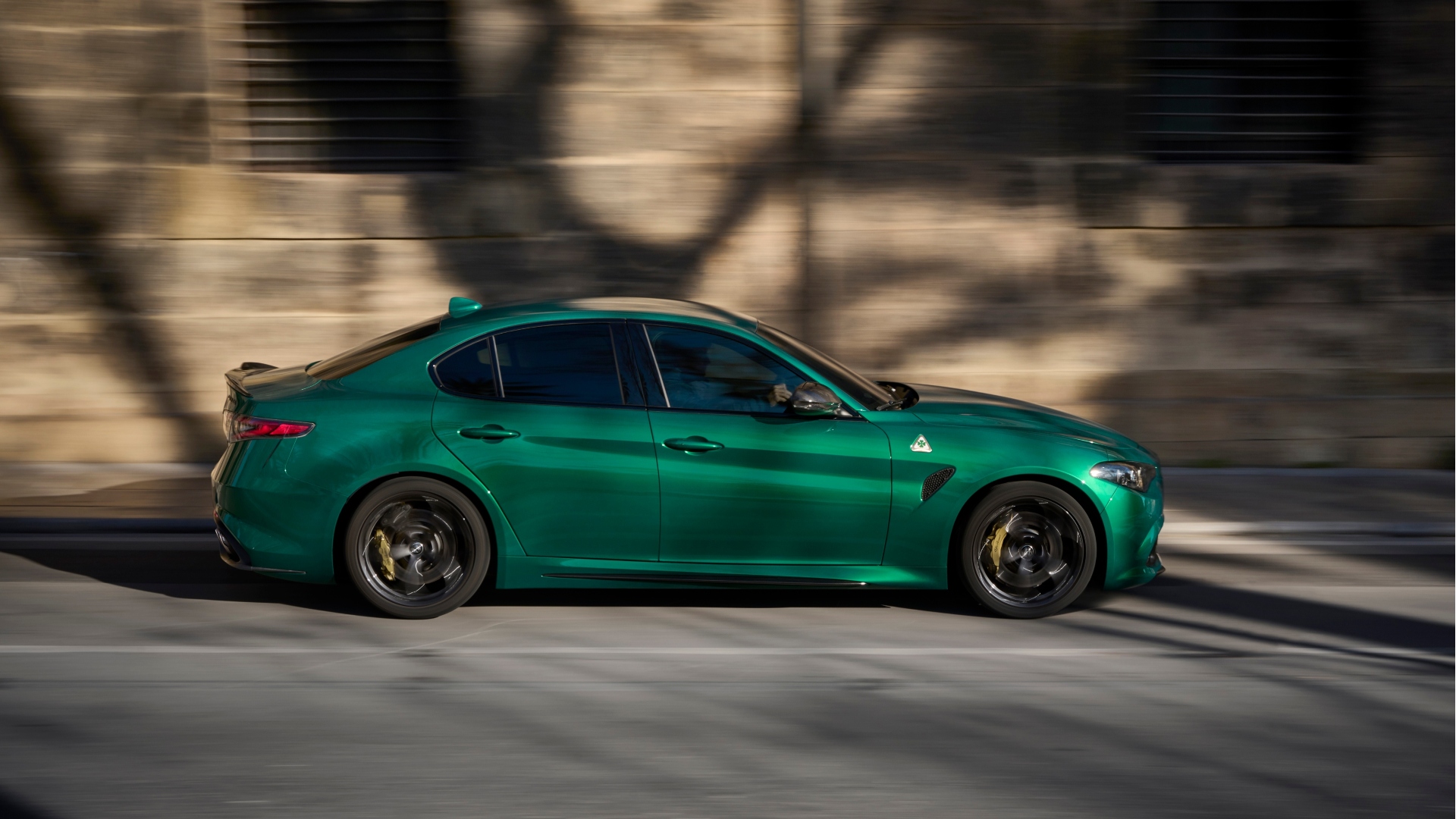 Alfa Romeo Giulia Quadrifoglio 100° Anniversario