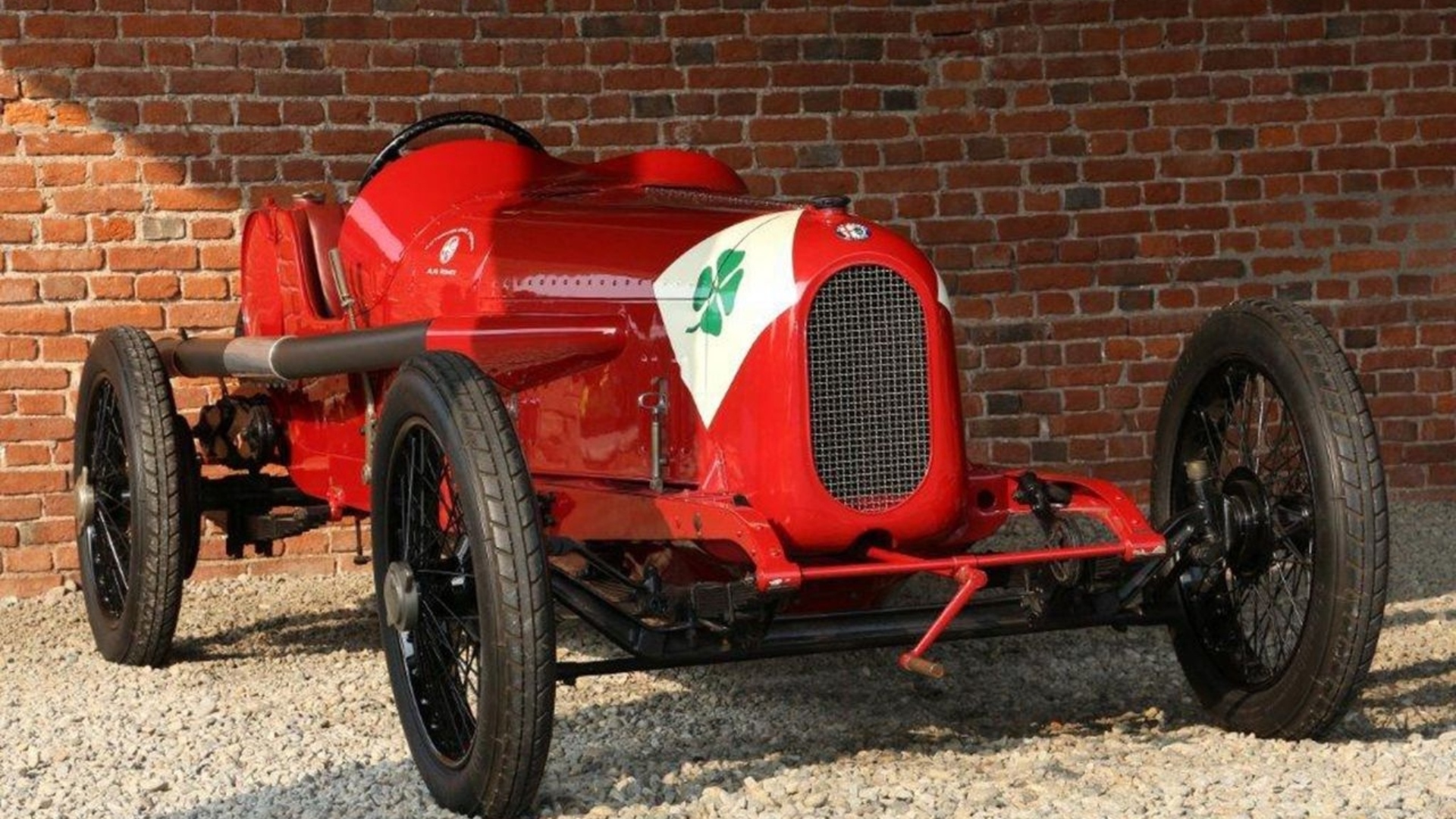 Alfa Romeo, oggi il Quadrifoglio compie 100 anni