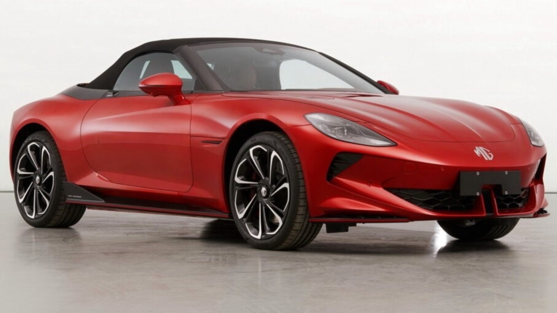 Una spy-story rivela come sarà la MG Cyberster