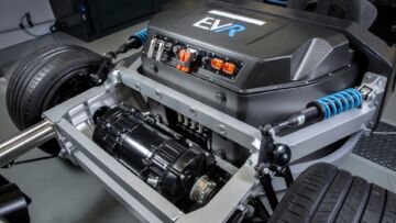 Una supercar elettrica da 2200 CV? Un gioco da ragazzi…