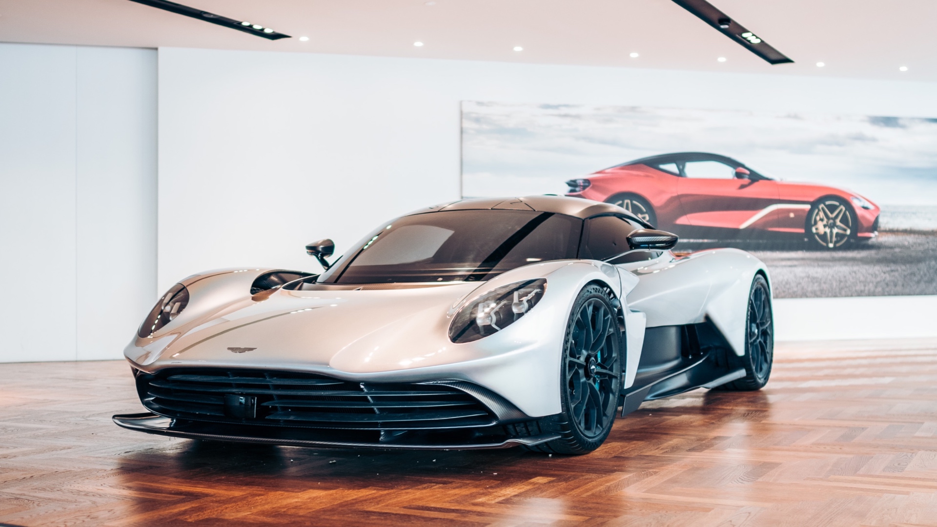 aston-martin-valhalla-17