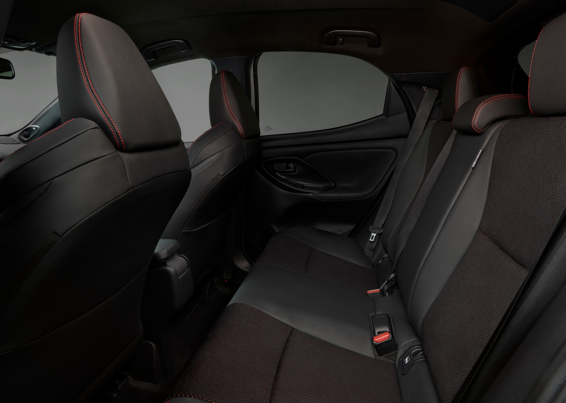 Toyota Yaris Hybrid 130 GR Sport