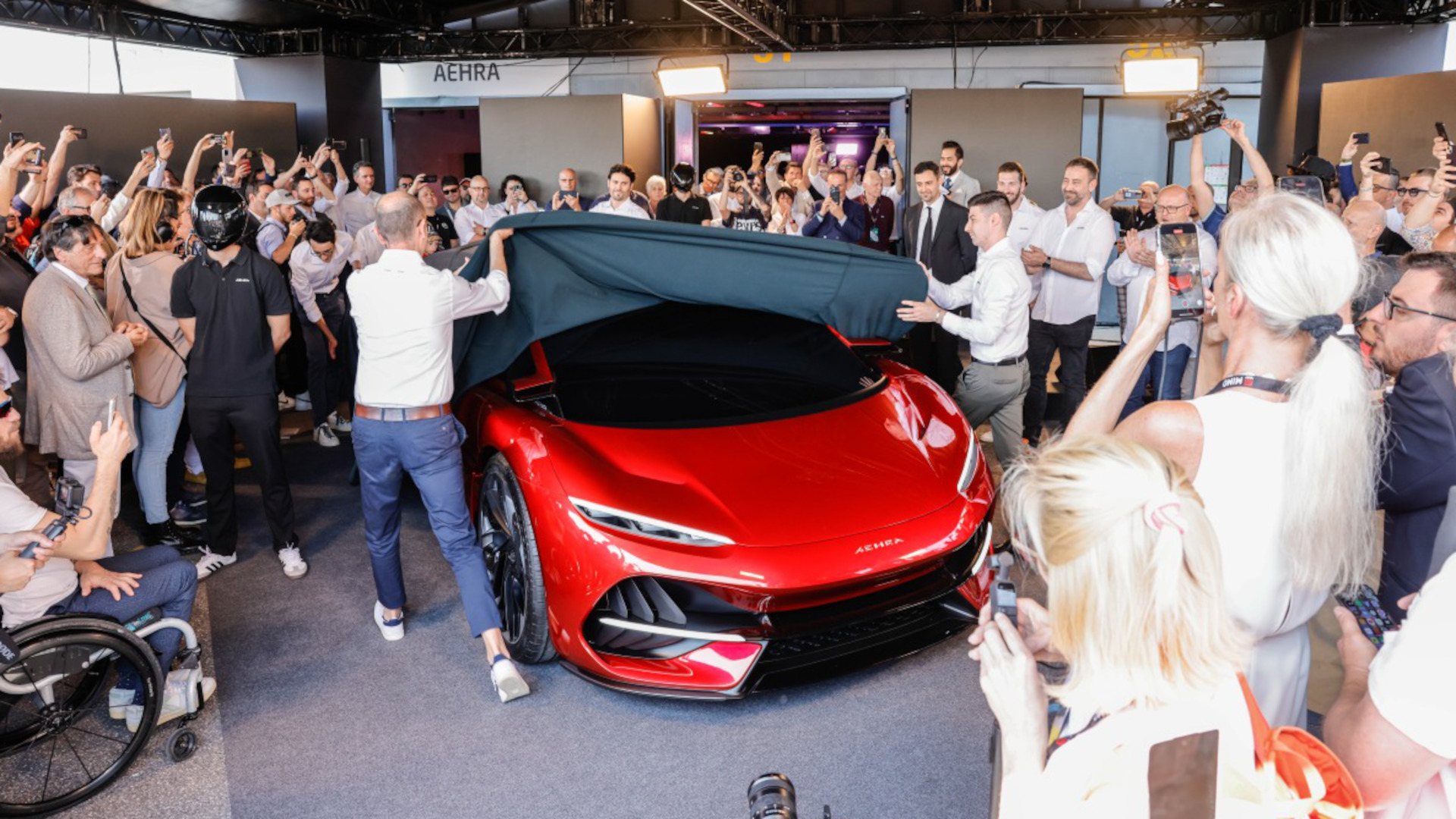 Aehra Sedan, buona anche la seconda