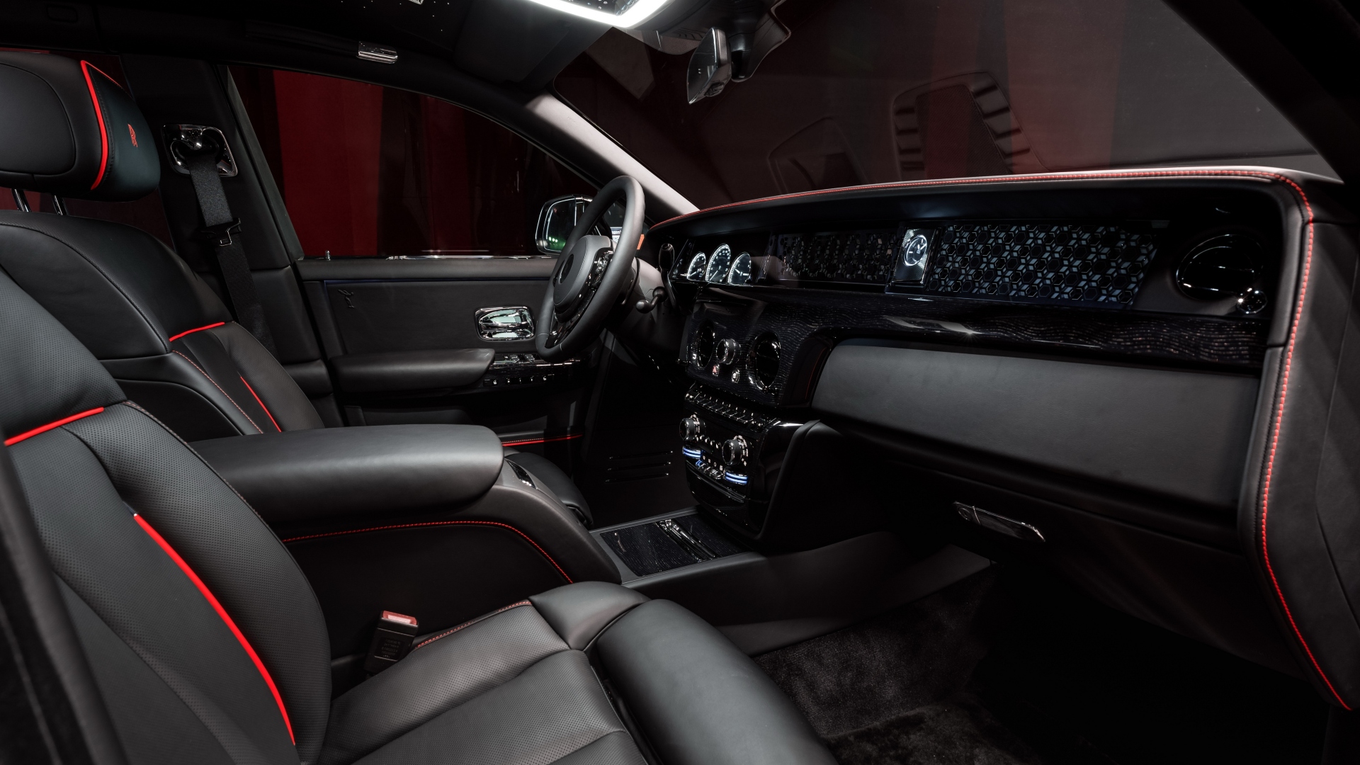 Rolls Royce Phantom Series II by SPOFEC