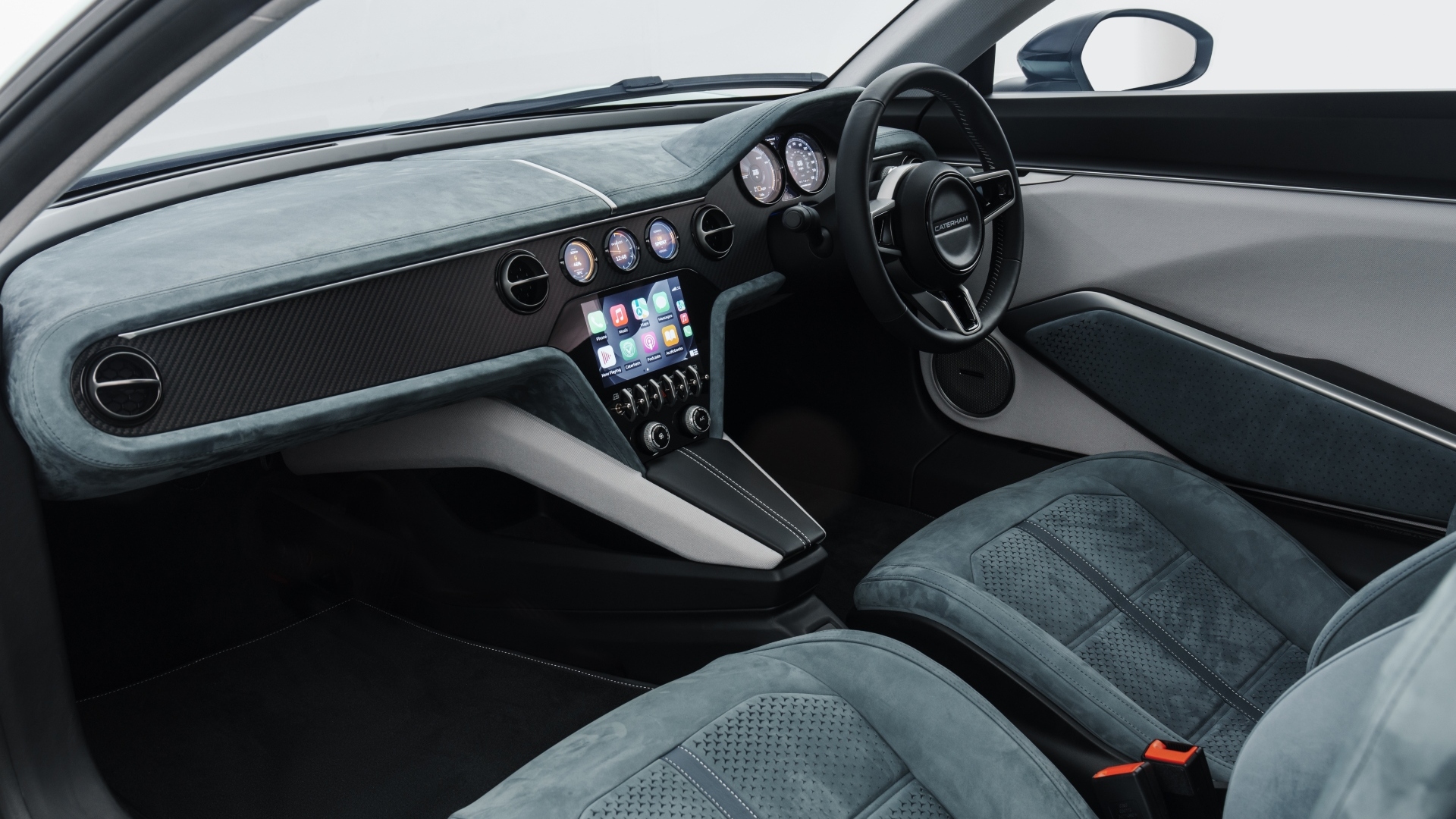 Caterham-Project-V-ProjectV-int2 Caterham-Project-V-ProjectV-int2