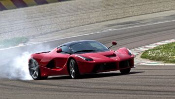 Ferrari-LaFerrari-2013-storia-produzione-4