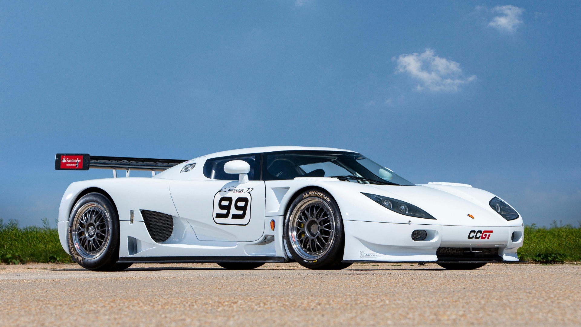 La Koenigsegg CCGT cerca casa…