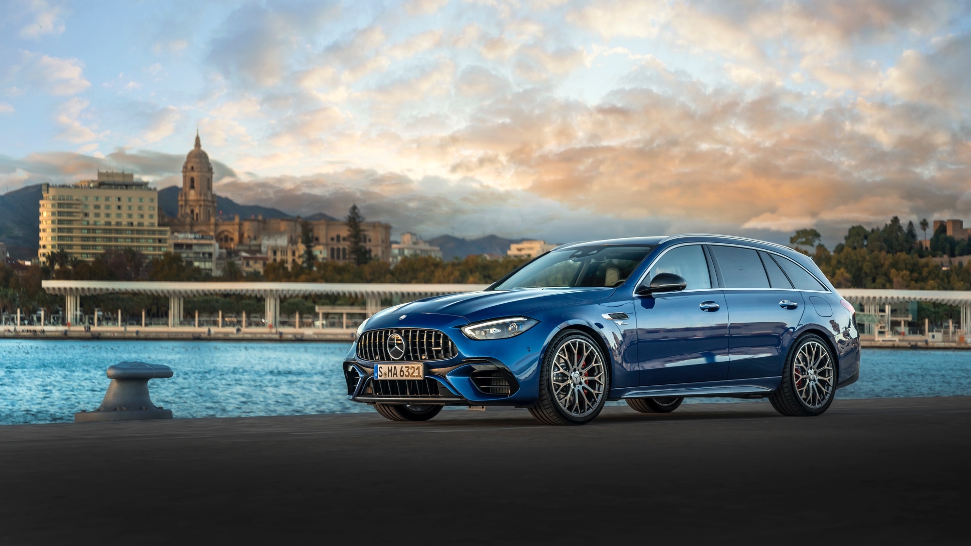 Mercedes-C63-AMG-e-performance-prezzo-prestazioni-scheda-tecnica-22