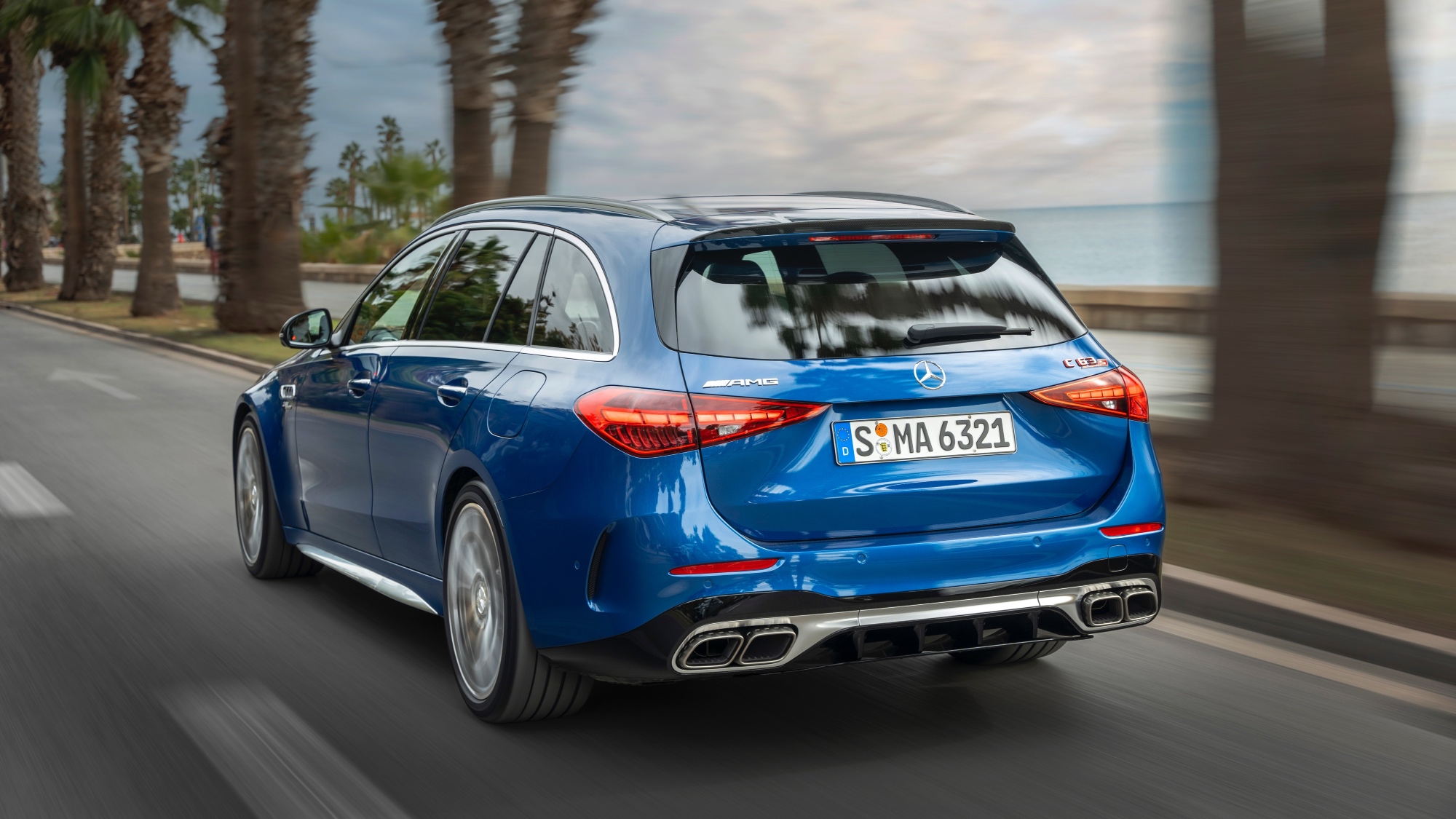 Mercedes-C63-AMG-e-performance-prezzo-prestazioni-scheda-tecnica-26