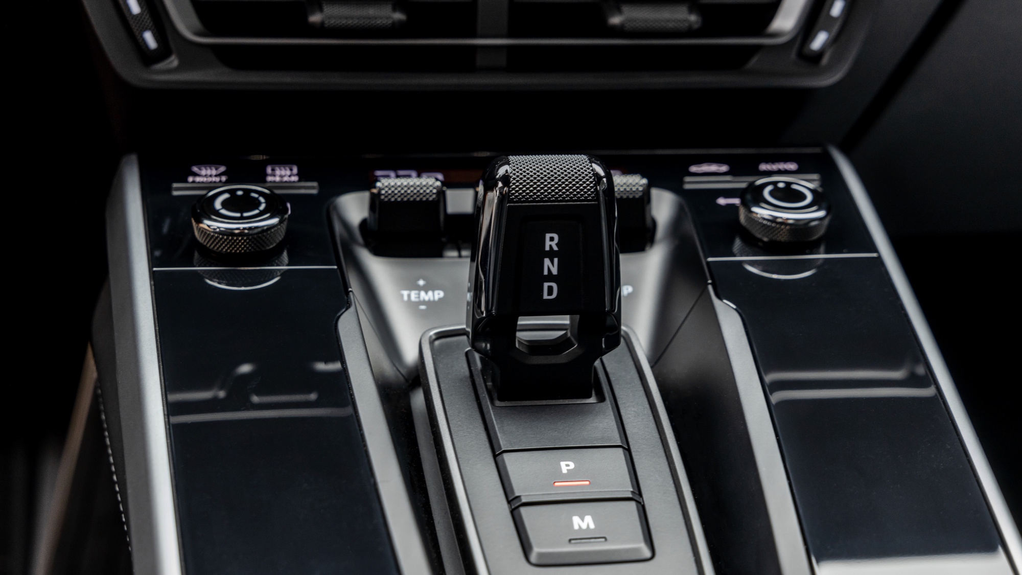 Porsche-911-turbo-992-prezzo-scheda-tecnica-prestazioni-6