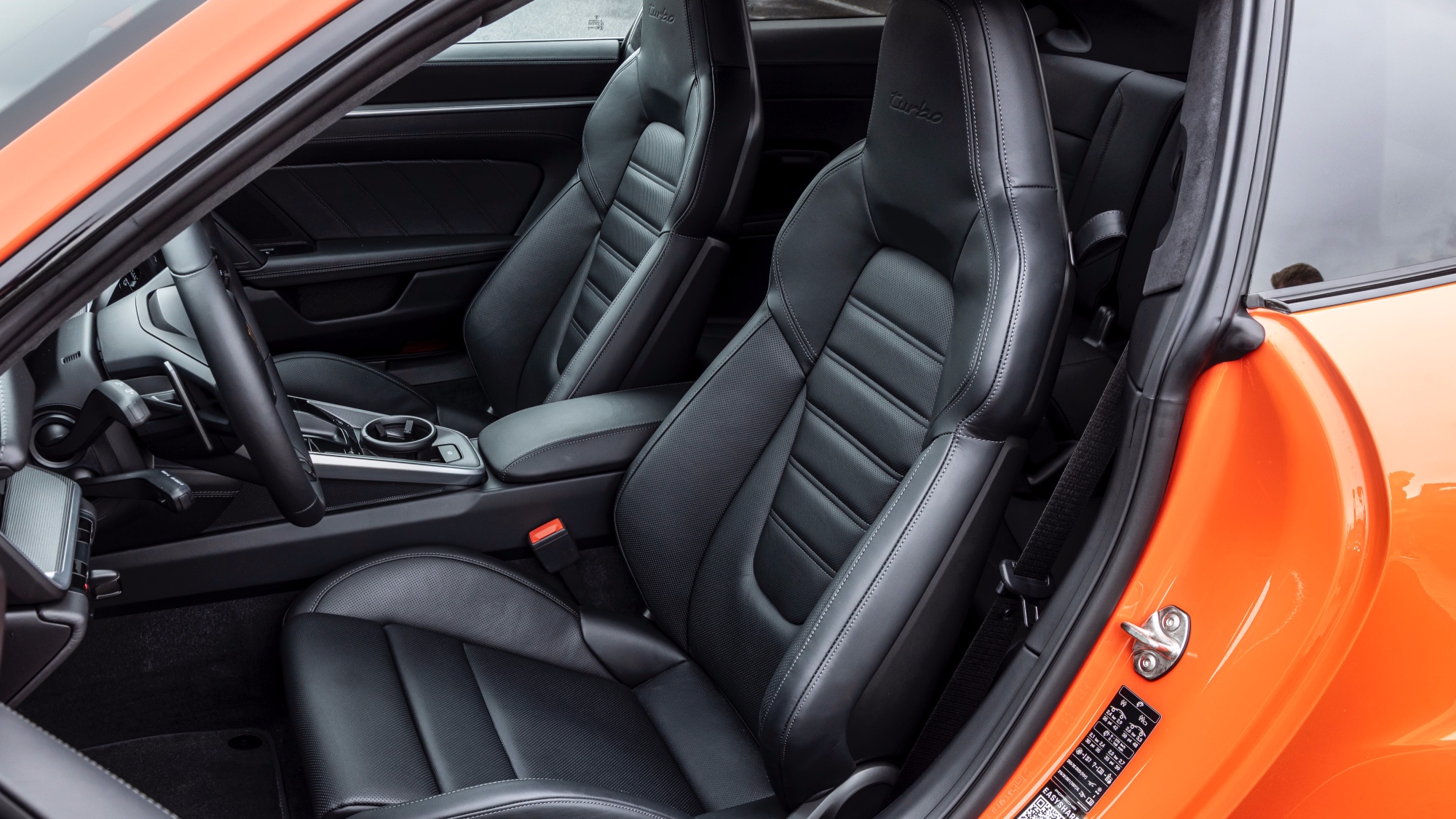 Porsche-911-turbo-992-prezzo-scheda-tecnica-prestazioni-8