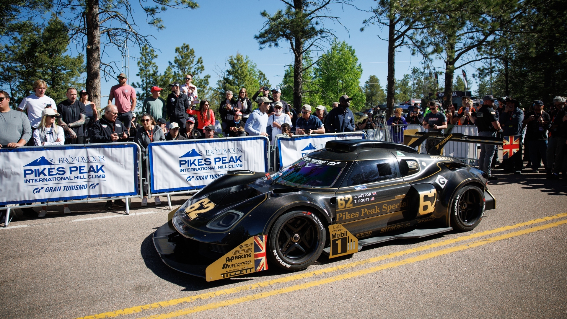 Radford-Lotus-Type-62-2-Pikes-Peak-RadfordPikesPeakSpecialEditionattheIconicInternationalHillClimbCreditLarryChen7 Radford-Lotus-Type-62-2-Pikes-Peak-RadfordPikesPeakSpecialEditionattheIconicInternationalHillClimbCreditLarryChen7