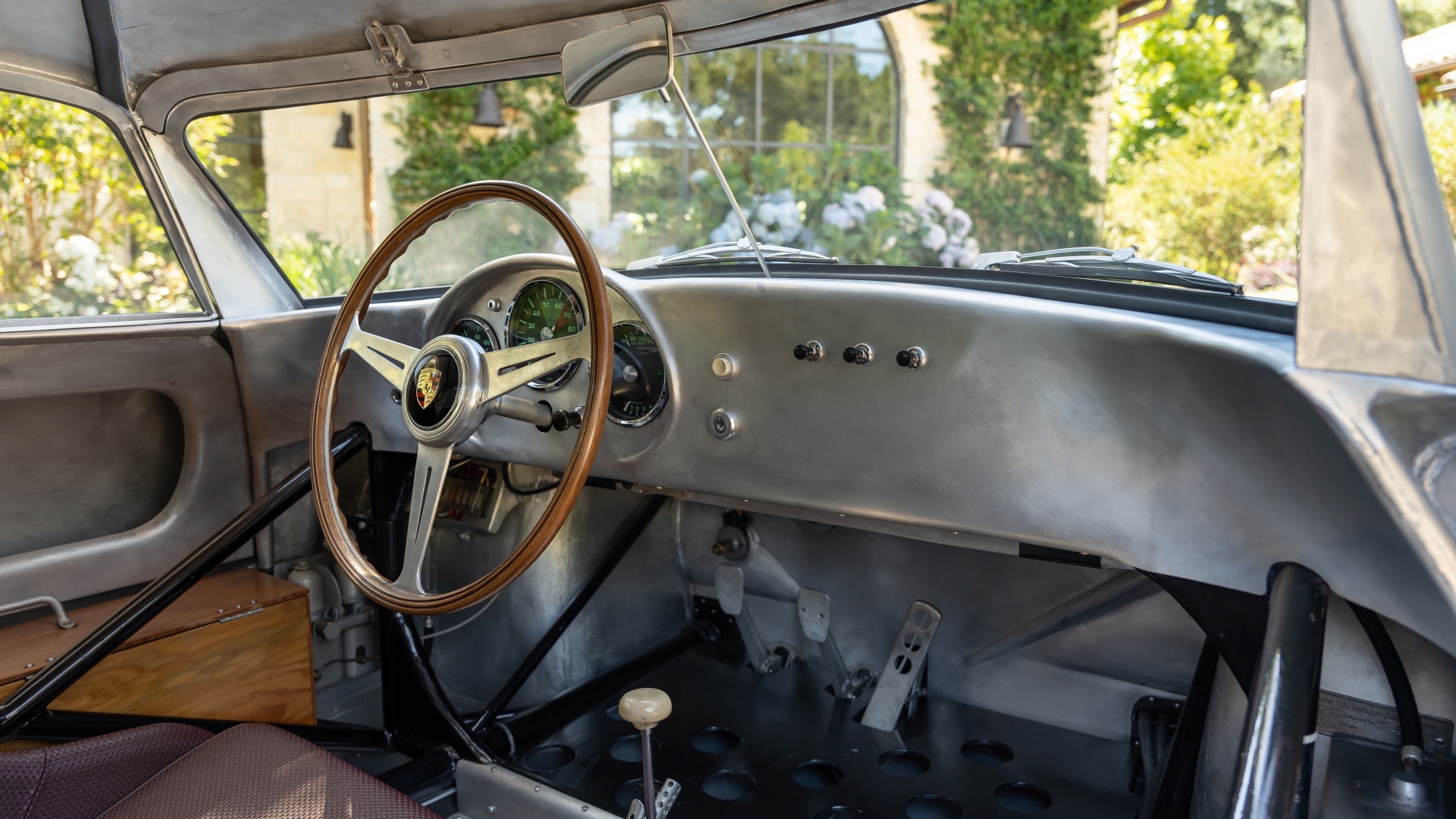 1956-Porsche-550A-Prototype--Le-Mans--Werks-Coupe1383307_ 1956-Porsche-550A-Prototype--Le-Mans--Werks-Coupe1383307_
