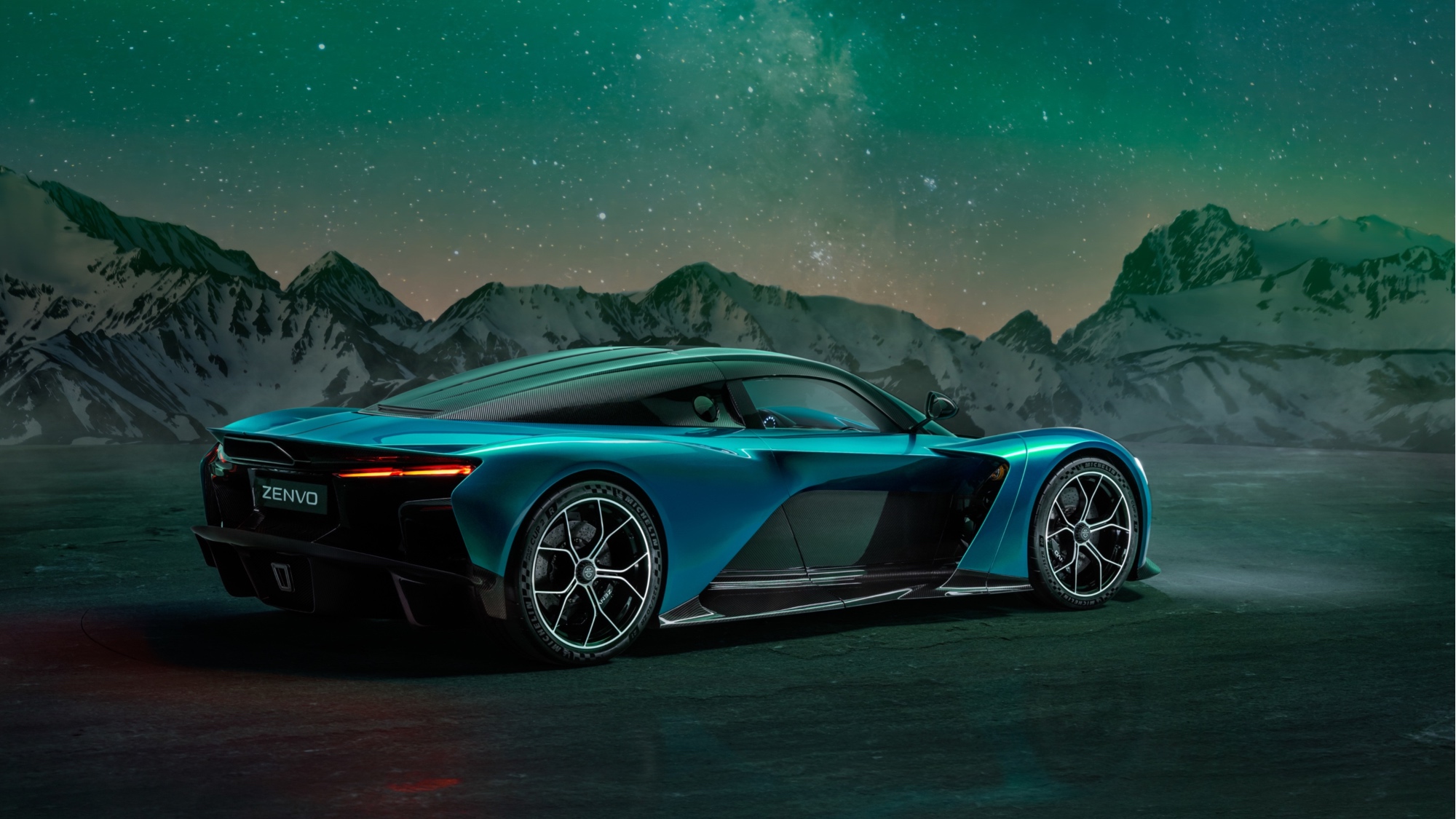 Aurora-11-Tur Aurora-11-Tur