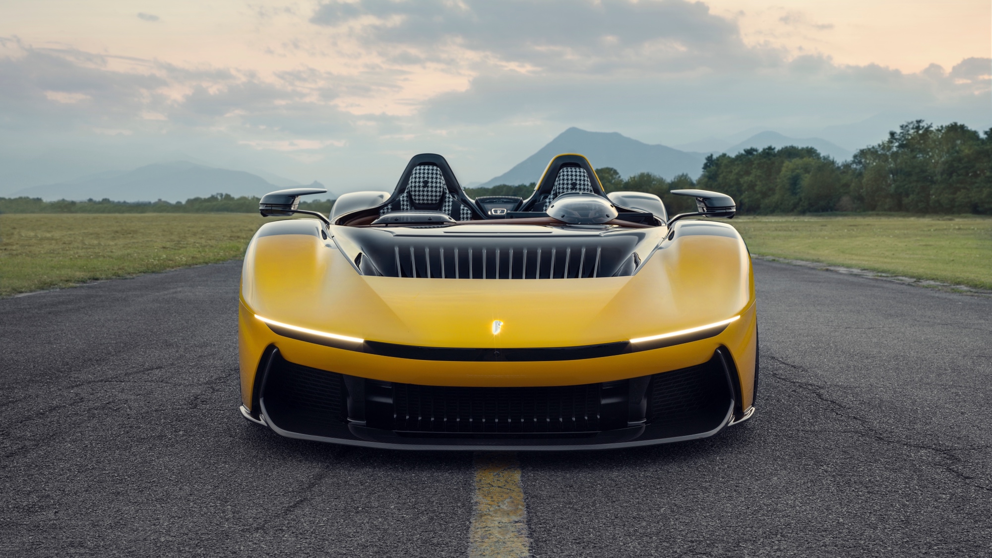 Automobili-Pininfarina-B95-1