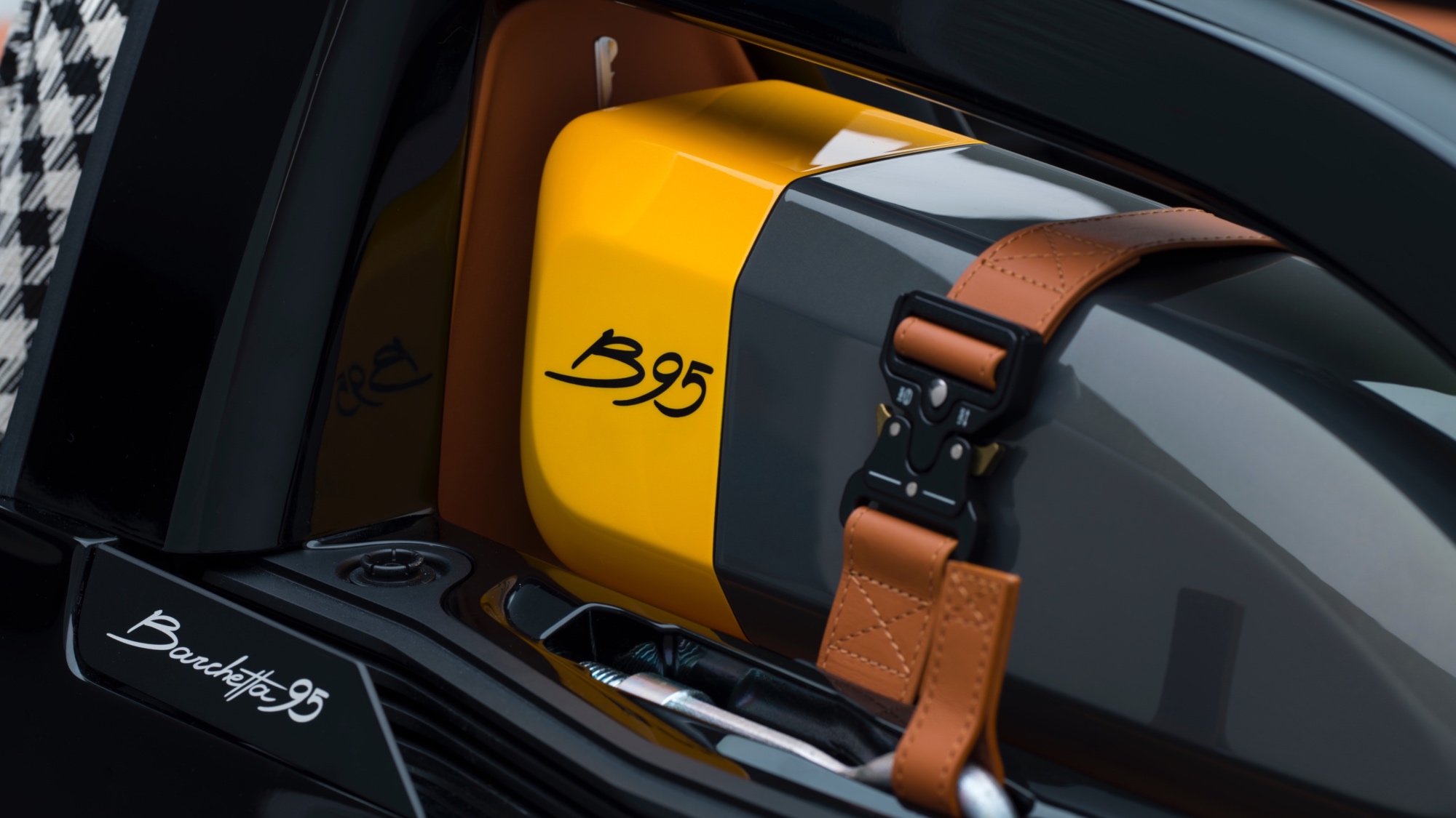 Automobili-Pininfarina-B95-11