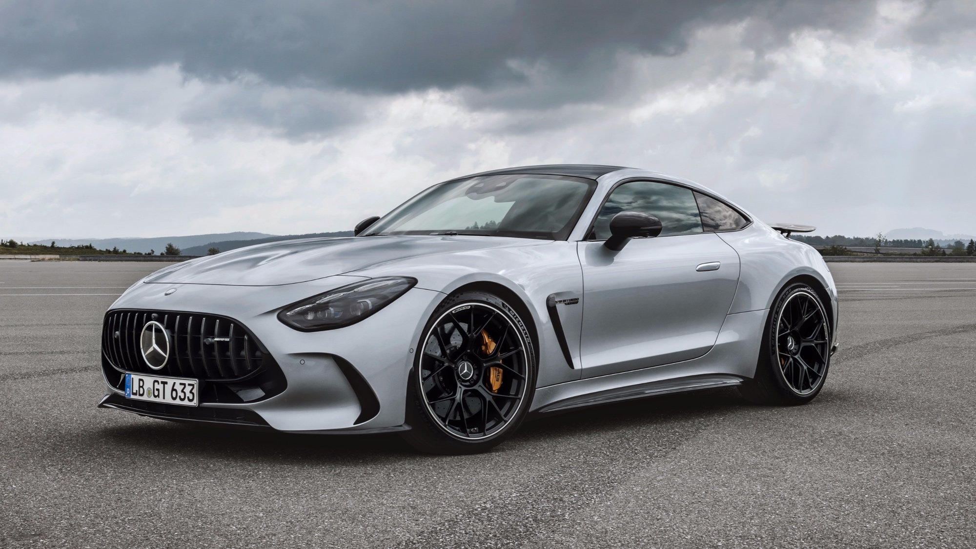 Mercedes-AMG-GT-2023-2024-63-8