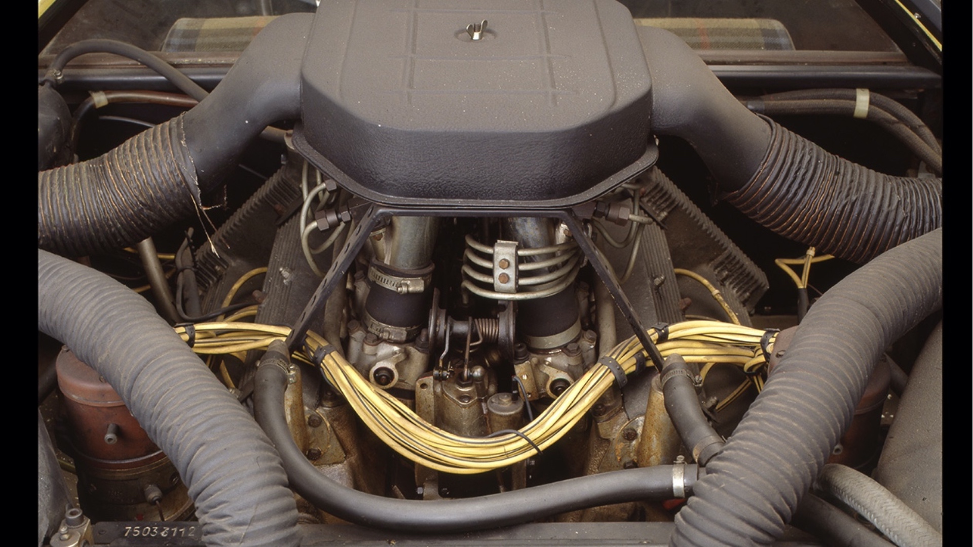 Supercar-Alfa-Romeo-mai-nate-00001