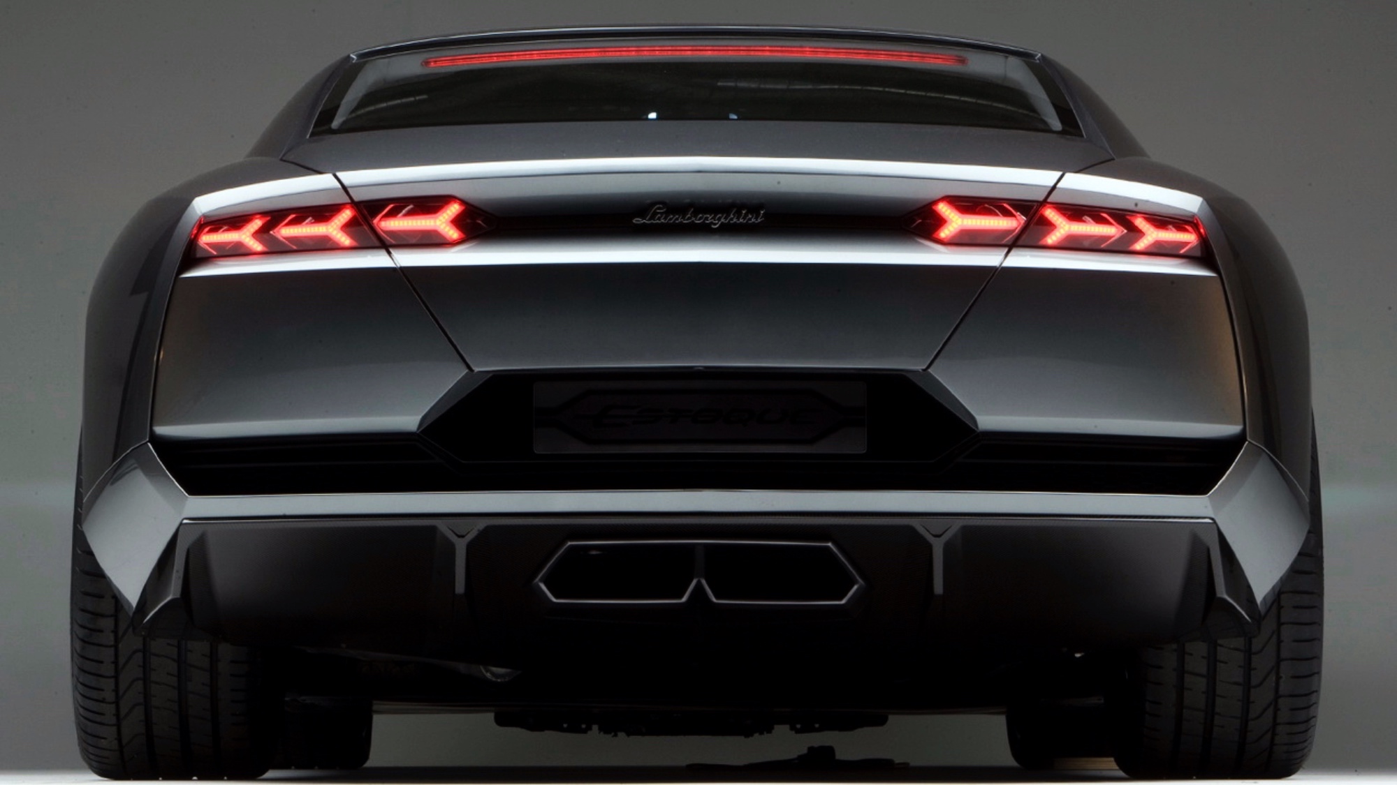 lamborghini-estoque-storia-caratteristiche-7 lamborghini-estoque-storia-caratteristiche-7