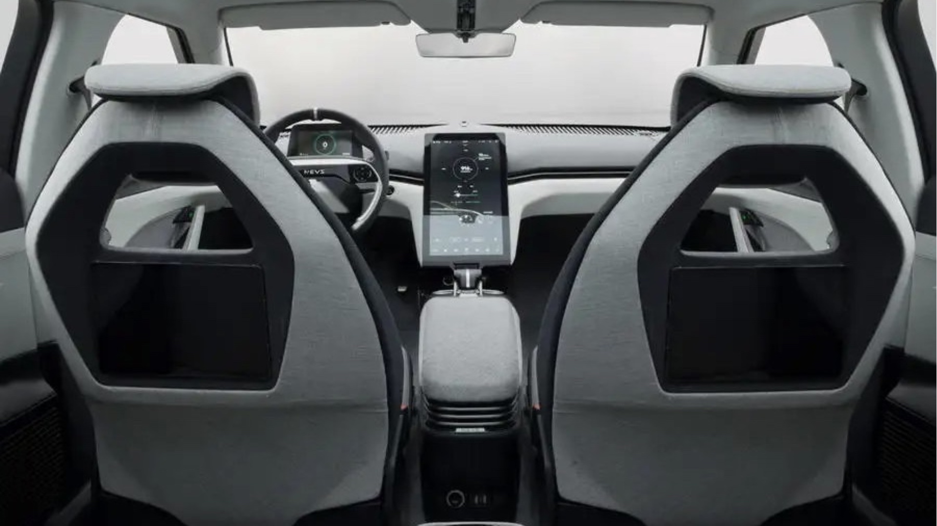 nevs-emily-gt-saab-prototipo-2023-7