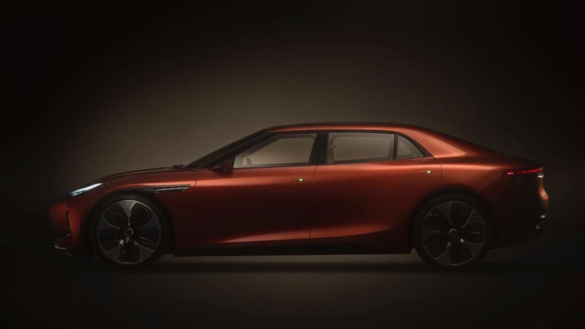 nevs-emily-gt-saab-prototipo-2023-9