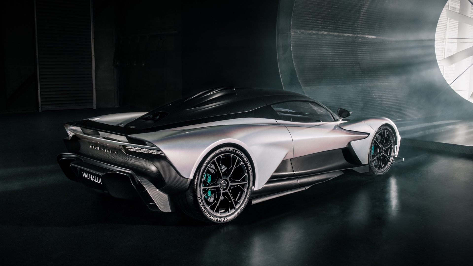 Aston Martin Valhalla_05 Aston Martin Valhalla_05
