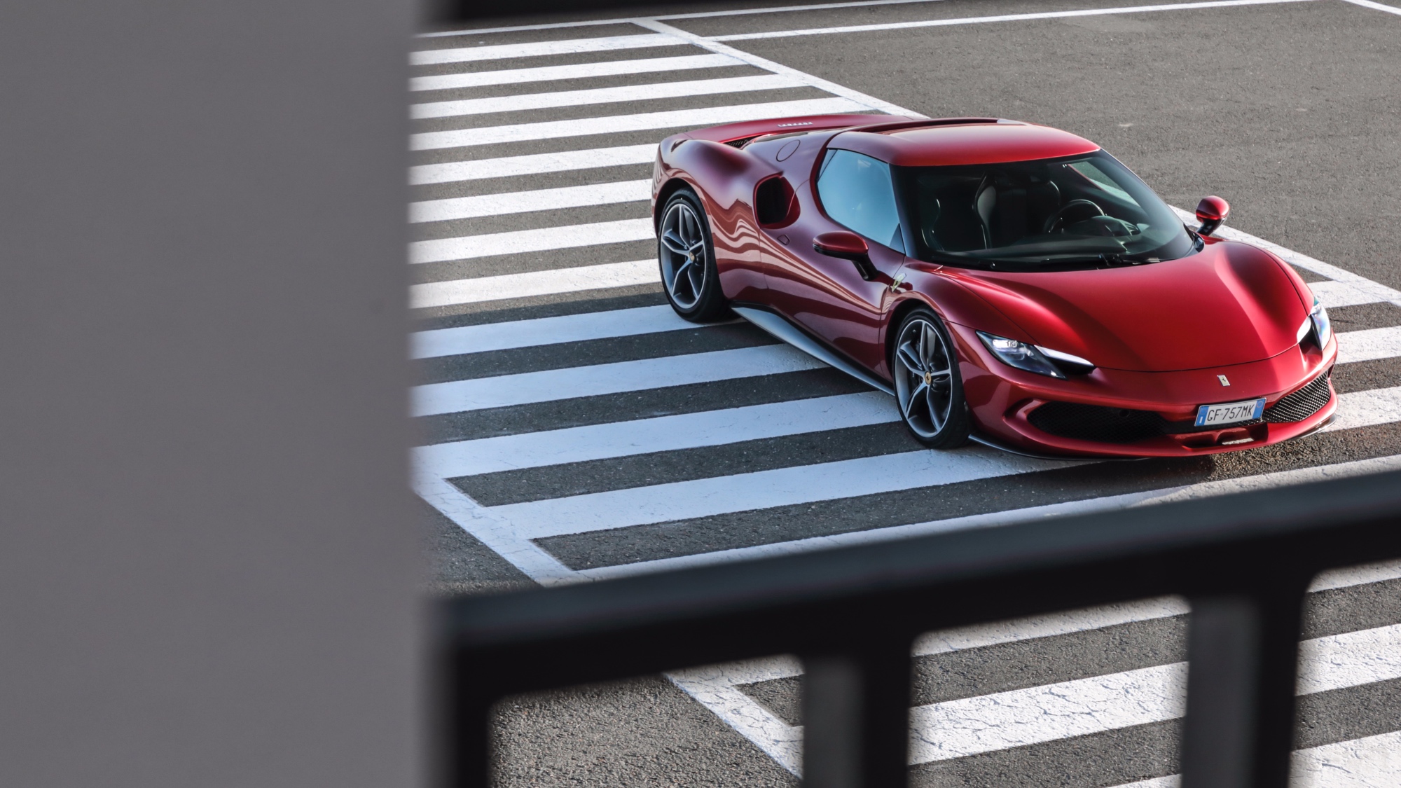 Ferrari-296-gtb-scheda-tecnica-prezzo-prestazioni-19